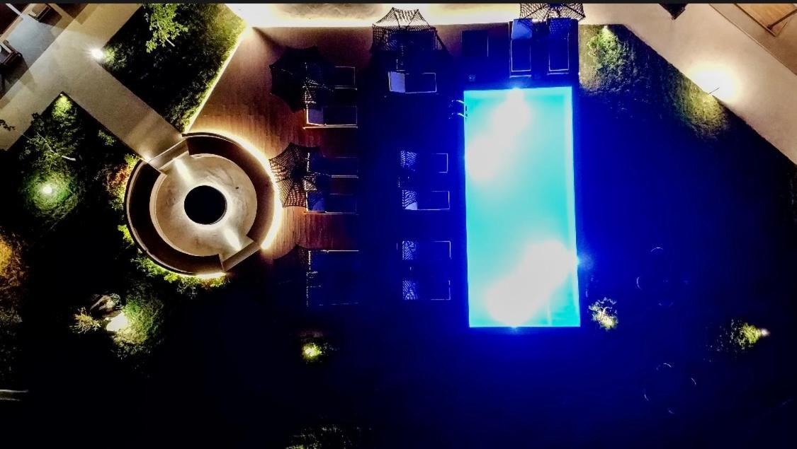 Terra Holiday Homes アスプロヴァルタ エクステリア 写真
